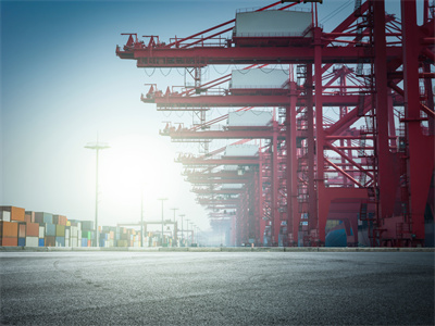 門座式起重機(jī)